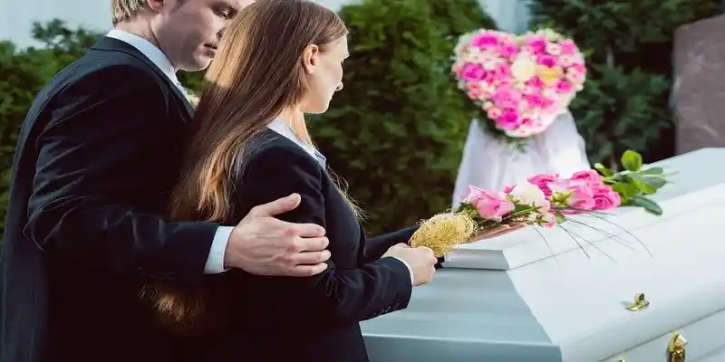 Nằm Mơ Thấy Người Chết Điềm Báo Ẩn Chứa Đằng Sau